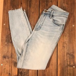 UO BDG High Rise Light Wash Skinny Jeans
